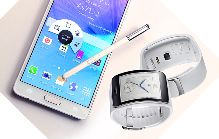 Samsung Galaxy Note 4 and Gear S smart watch with 3G wireless data capability